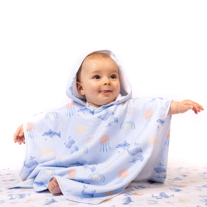 Βρεφικό πόντσο για την παραλία γαλάζιο με ζώα της θάλασσας 